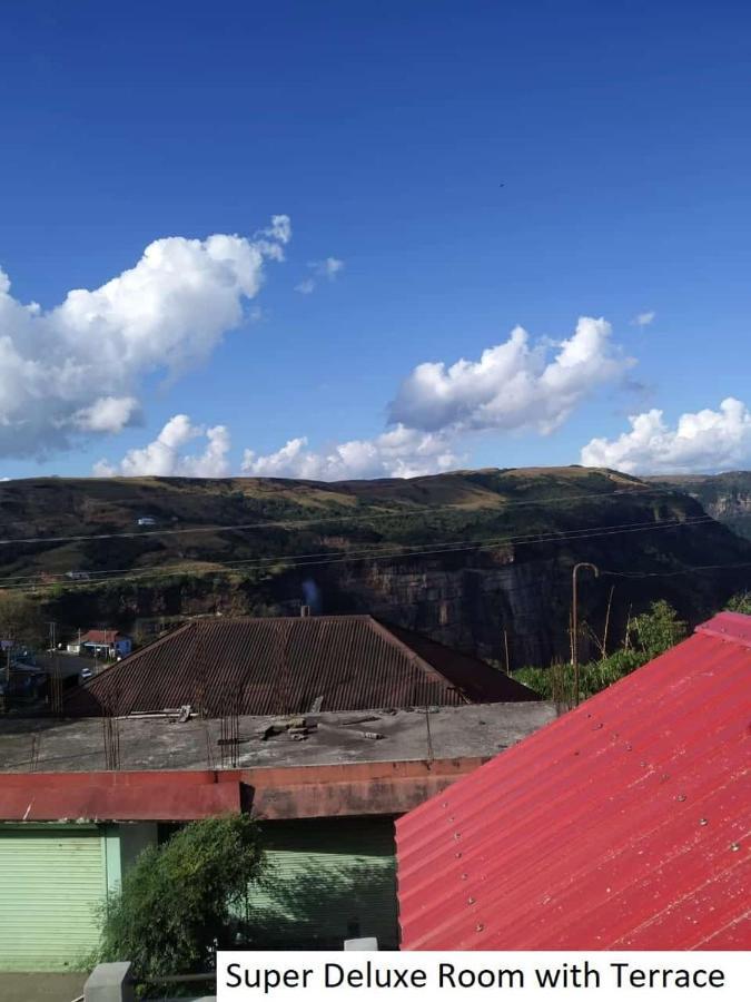 Odyssey'S Pateng Homestay, Cherrapunji Extérieur photo
